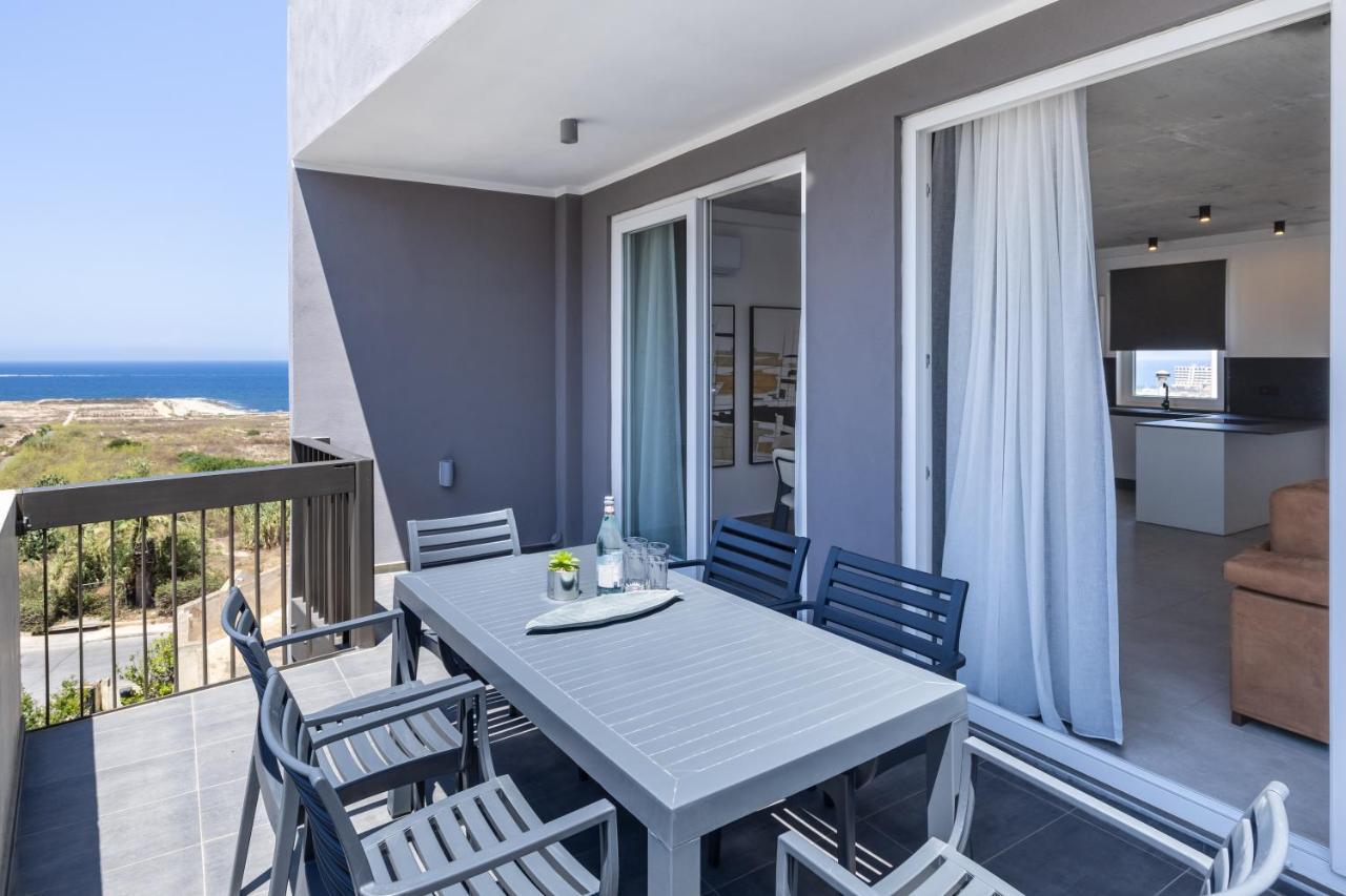 Apartamento Seaside Luxury In Pembroke St Julians Exterior foto